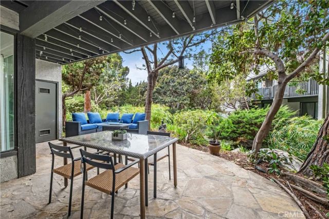 2514 W Macarthur, Santa Ana, CA 92704