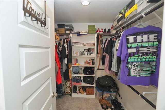 2051 W Darlington Oak Court, Conroe, TX 77304