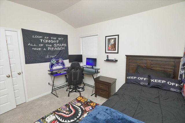 2051 W Darlington Oak Court, Conroe, TX 77304