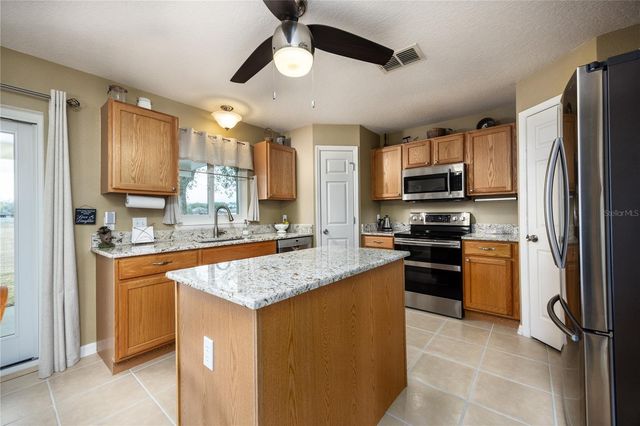 940 NW 229TH DRIVE, Newberry, FL 32669