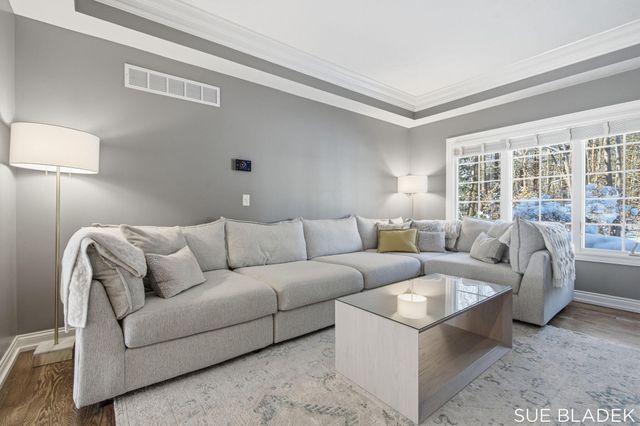 6380 Hidden Pond Drive, Laketown Twp, MI 49423