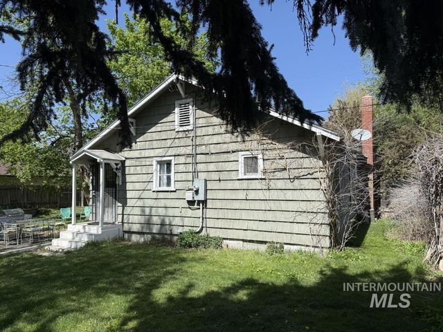 3605 W Morris Hill Rd, Boise, ID 83706