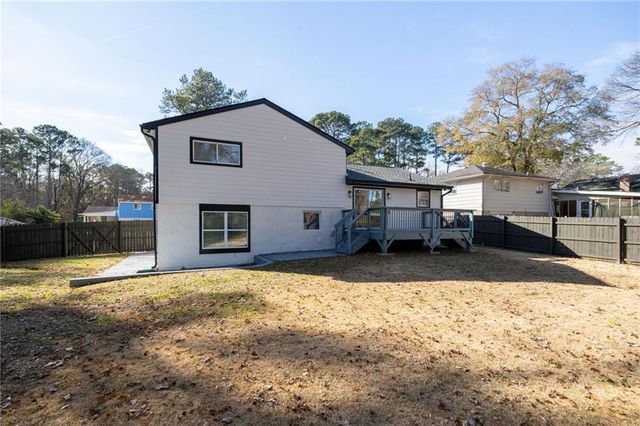 6050 Randy Lane, Ellenwood, GA 30294