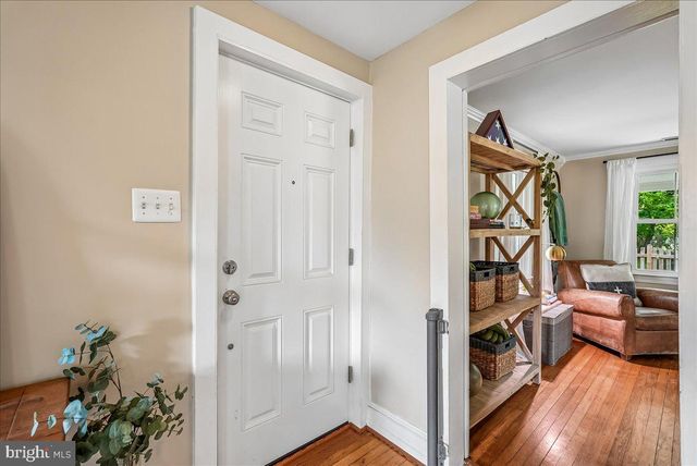 43655 HAY RD, Ashburn, VA 20147