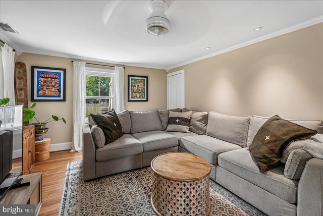 43655 HAY RD, Ashburn, VA 20147