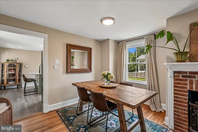 43655 HAY RD, Ashburn, VA 20147