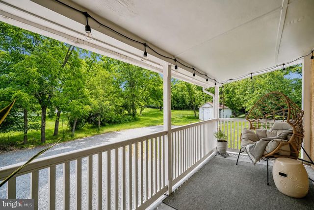 43655 HAY RD, Ashburn, VA 20147