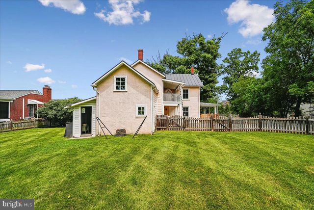 43655 HAY RD, Ashburn, VA 20147