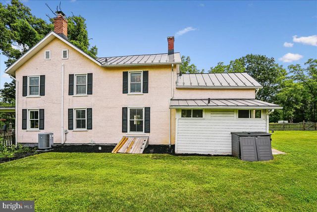 43655 HAY RD, Ashburn, VA 20147