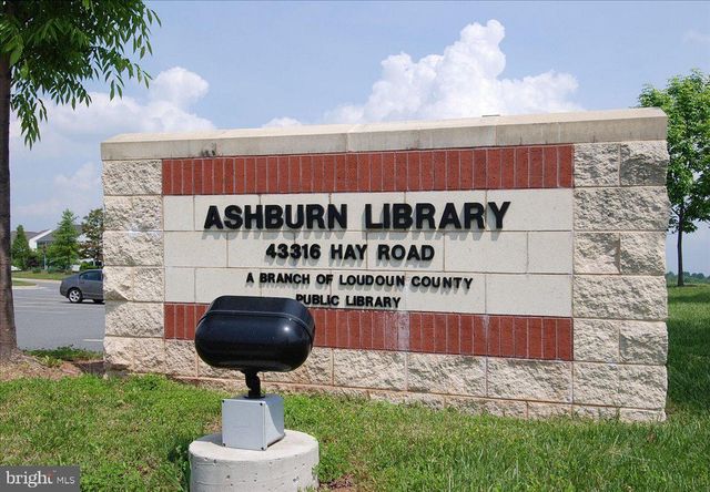 43655 HAY RD, Ashburn, VA 20147