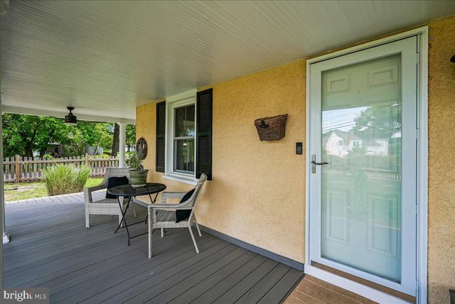 43655 HAY RD, Ashburn, VA 20147