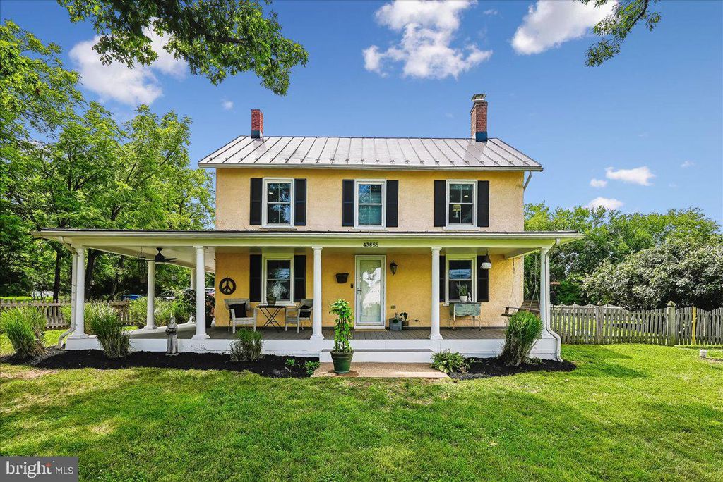 43655 HAY RD, Ashburn, VA 20147