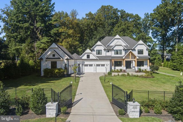 608 WALKER RD, Great Falls, VA 22066