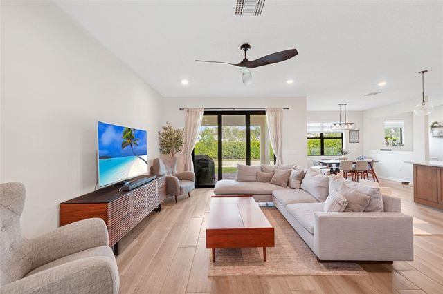 8641 Patron Lane, Lake Worth, FL 33467