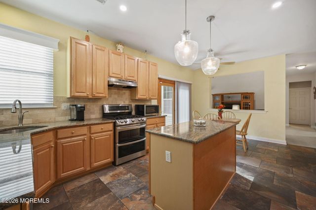 52 Erin Drive, Jackson, NJ 08527