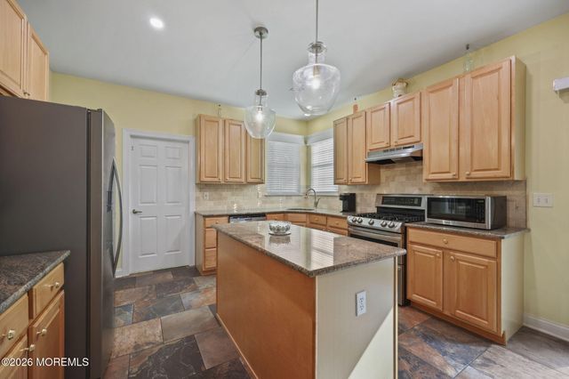 52 Erin Drive, Jackson, NJ 08527