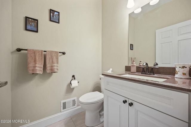 52 Erin Drive, Jackson, NJ 08527