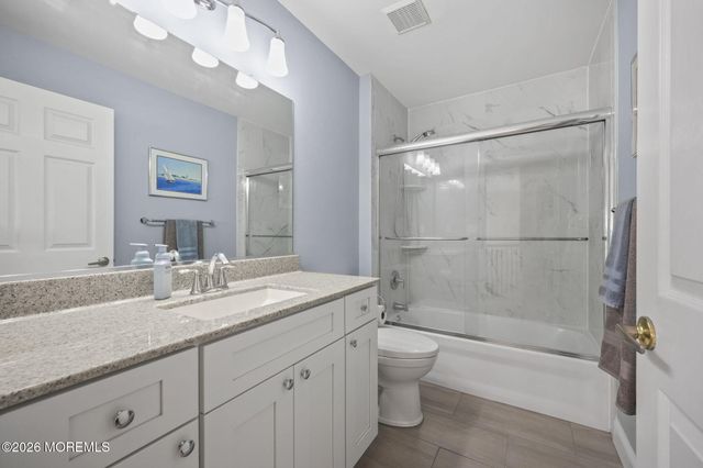52 Erin Drive, Jackson, NJ 08527
