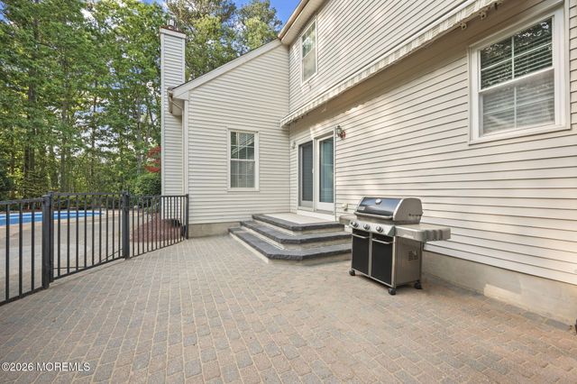 52 Erin Drive, Jackson, NJ 08527