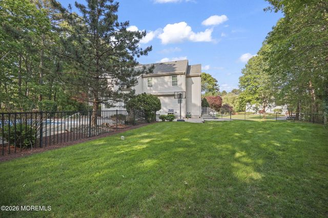 52 Erin Drive, Jackson, NJ 08527