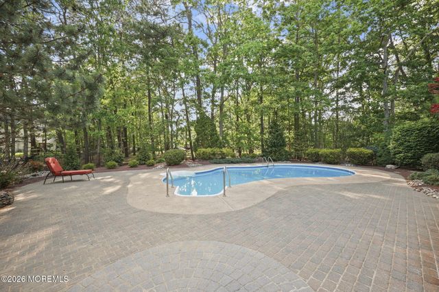 52 Erin Drive, Jackson, NJ 08527