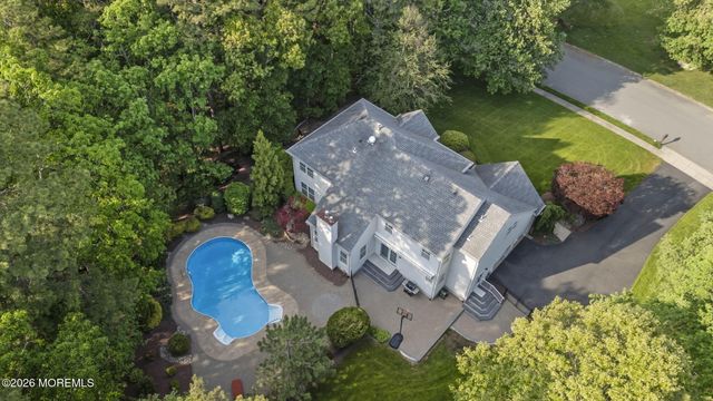 52 Erin Drive, Jackson, NJ 08527