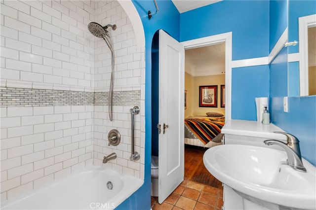 1117 Mira Mar Avenue, Long Beach, CA 90804