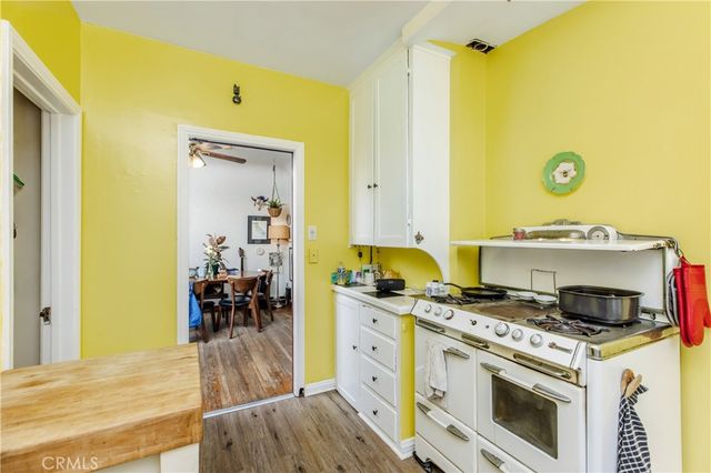 1117 Mira Mar Avenue, Long Beach, CA 90804