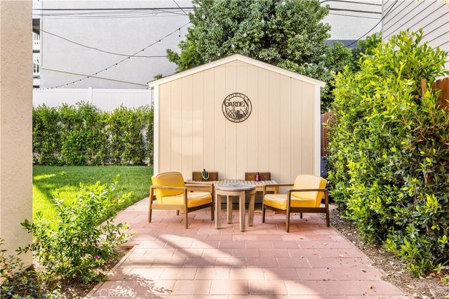 1117 Mira Mar Avenue, Long Beach, CA 90804