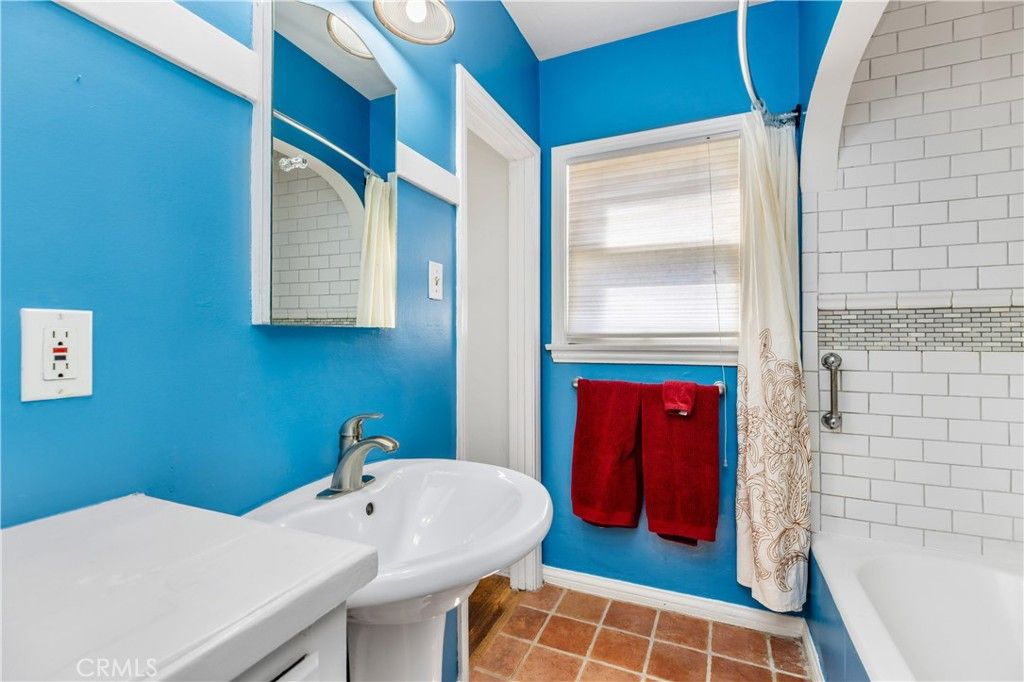 Image 14 of property listing at 1117 Mira Mar Avenue, Long Beach, CA 90804