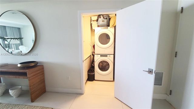 3100 N Ocean Drive P1206, Singer Island, FL 33404