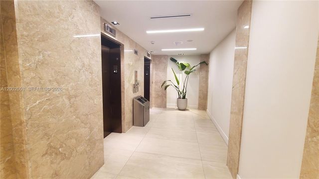 3100 N Ocean Drive P1206, Singer Island, FL 33404