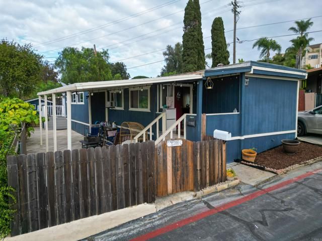 1455 Alturas 46, Fallbrook, CA 92028