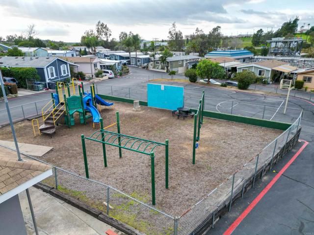 1455 Alturas 46, Fallbrook, CA 92028