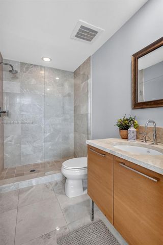 17001 Collins Ave 3402, Sunny Isles Beach, FL 33160