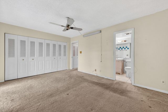 2 Chatham A, West Palm Beach, FL 33417