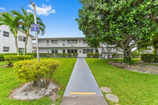 2 Chatham A, West Palm Beach, FL 33417