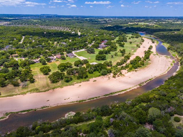 7502 Ravenswood Road, Granbury, TX 76049