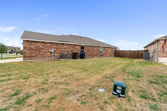 6241 Misty Breeze Drive, Fort Worth, TX 76179