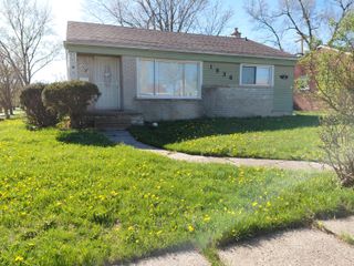 1936 Meadow Lane, Inkster City, MI 48141