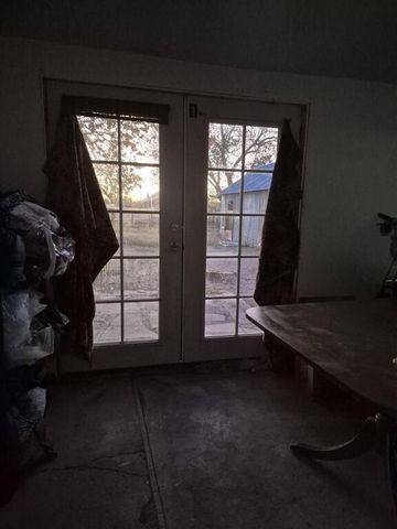 708 Spruce Street, Magdalena, NM 87825