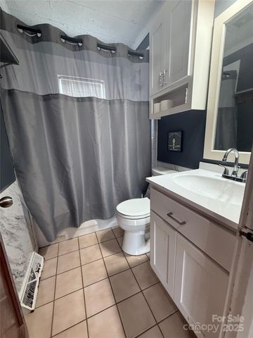 1314 Hathcock Avenue, Albemarle, NC 28001