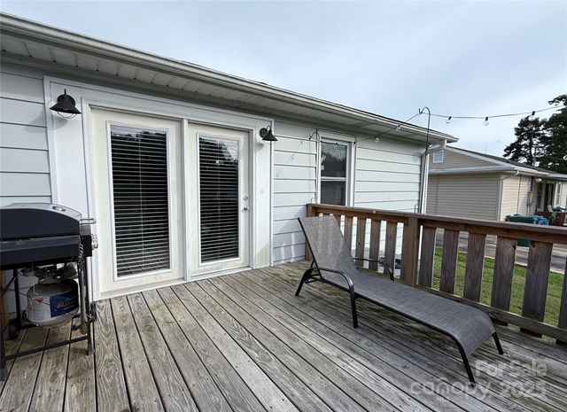 1314 Hathcock Avenue, Albemarle, NC 28001