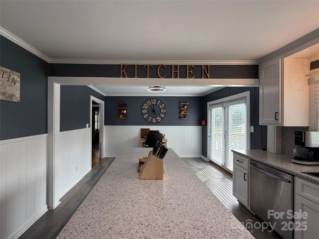 1314 Hathcock Avenue, Albemarle, NC 28001