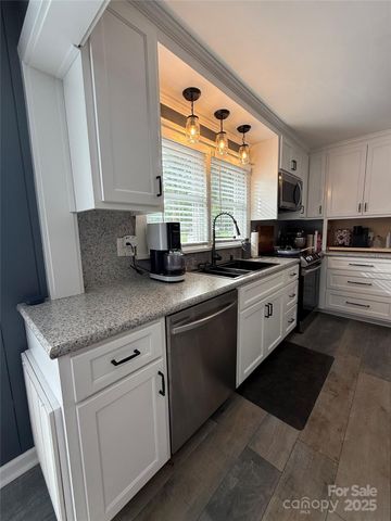 1314 Hathcock Avenue, Albemarle, NC 28001
