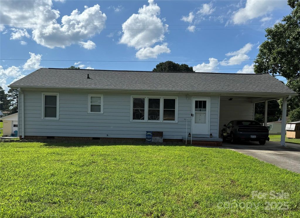 1314 Hathcock Avenue, Albemarle, NC 28001