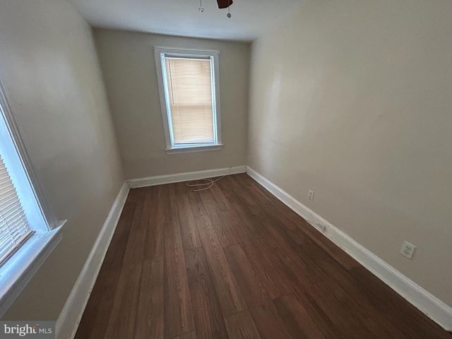 31 ALDEN AVE, Trenton, NJ 08618