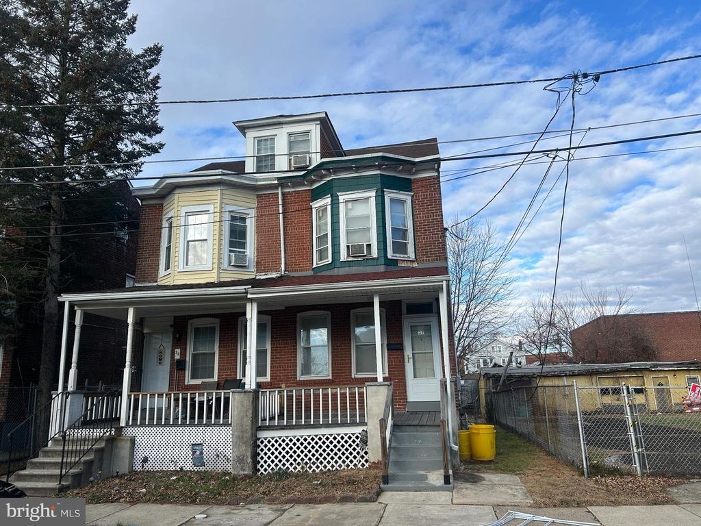 31 ALDEN AVE, Trenton, NJ 08618