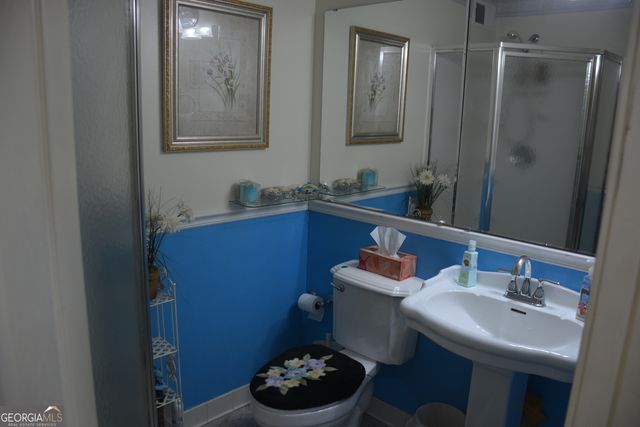 862 Fireside Way, Stone Mountain, GA 30083