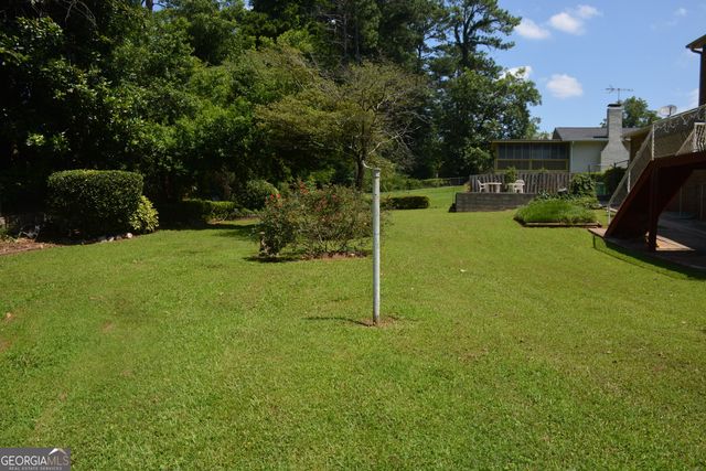 862 Fireside Way, Stone Mountain, GA 30083